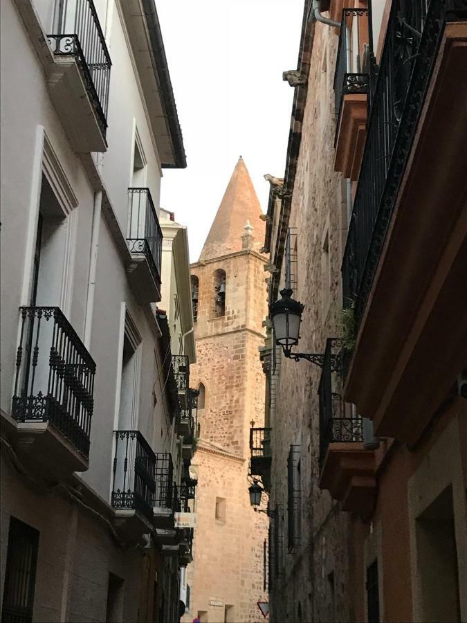 Adama Apartamento Turistico Caces Exteriör bild
